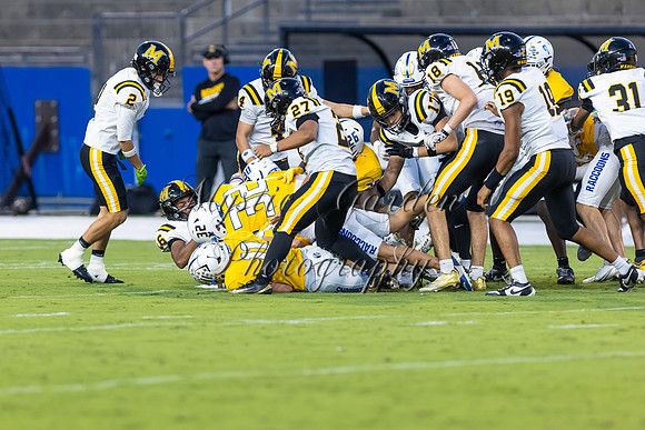 FHSFB-092426-59009