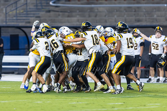 FHSFB-092426-59005