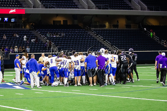 FHSFB-091126-4827