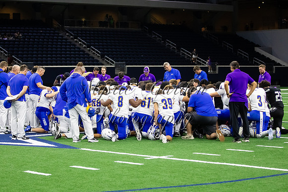 FHSFB-091126-4835