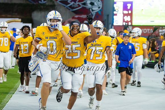 FHSFB-092426-5107