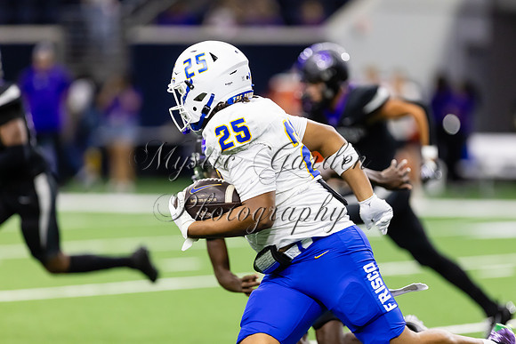 FHSFB-091126-58142