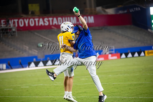 FHSFB-092426-5158